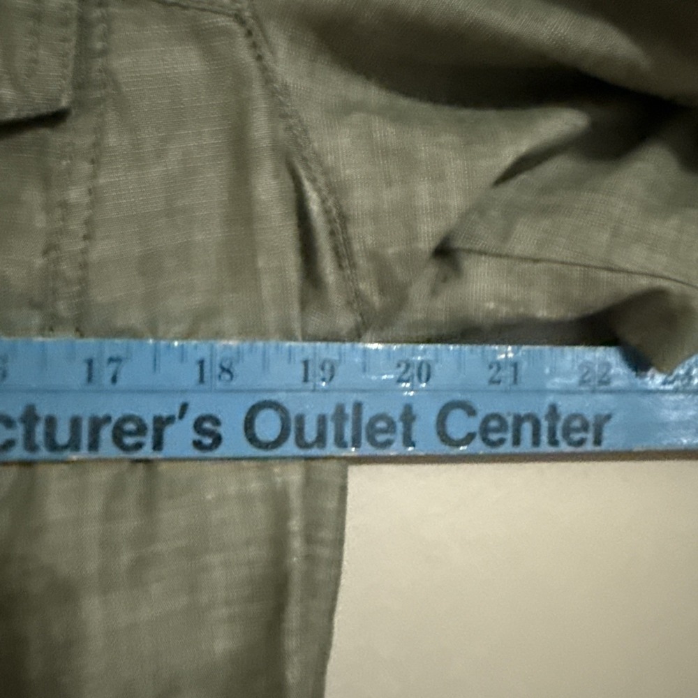 Columbia Shirt Women L Chambray-like Double Breast Pockets, Convertible Sleeves - Picture 6 of 7